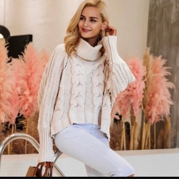 Anthro: Moon & Madison Chenille cable knit turtleneck - Picture 1 of 3